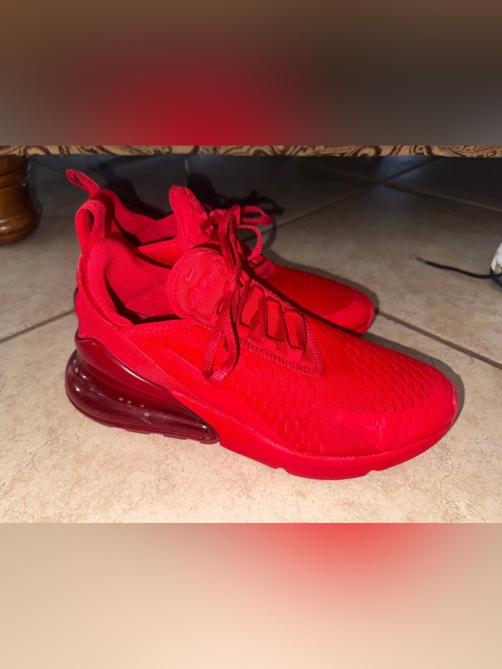 Nike Air Max 270 triple red Athletic Sneakers